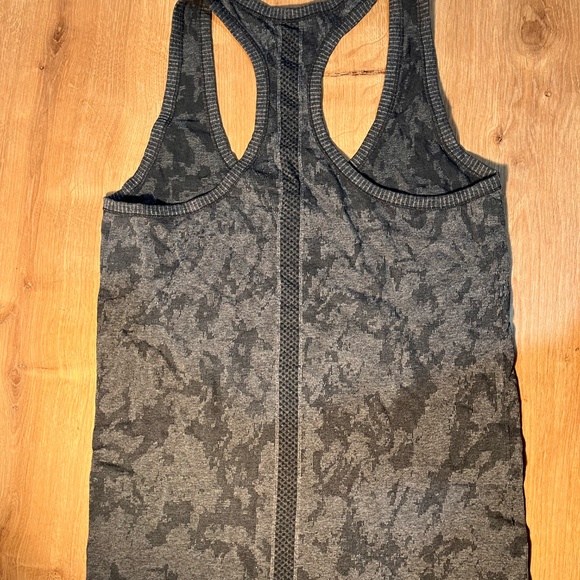 Grey Camo Zyia Active Tank Top - Picture 3 of 3